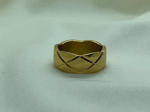18K Gold Plated Coco Ring, Crush Ring, Quilted Band, - Depop